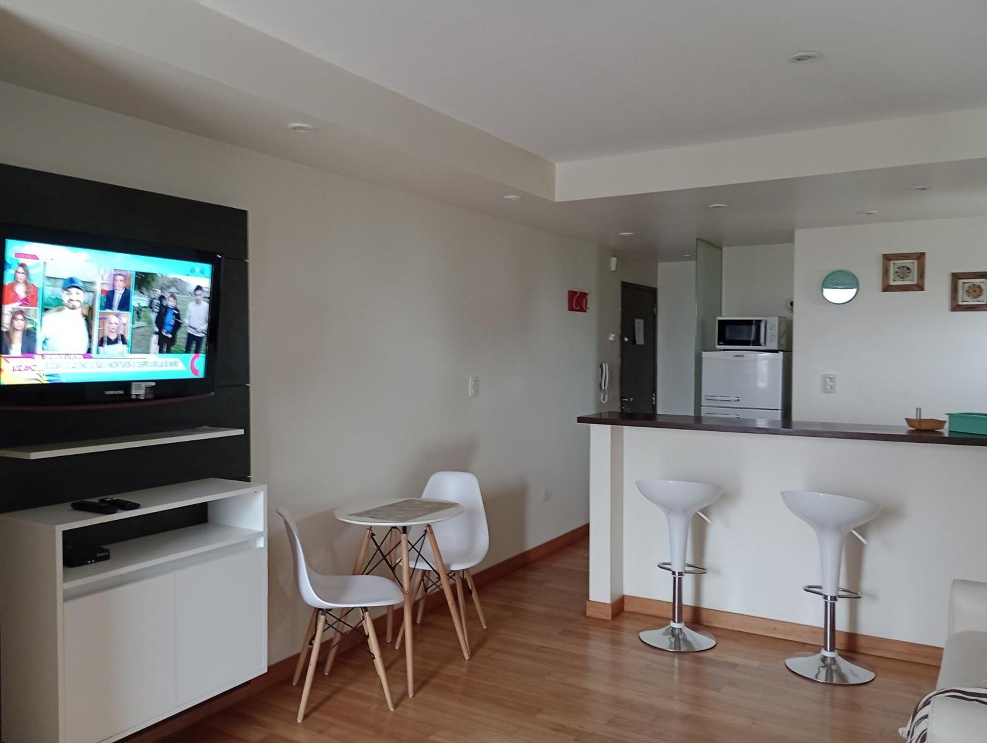 Excelente Monoambiente Monito 15 Apartment La Plata Ngoại thất bức ảnh