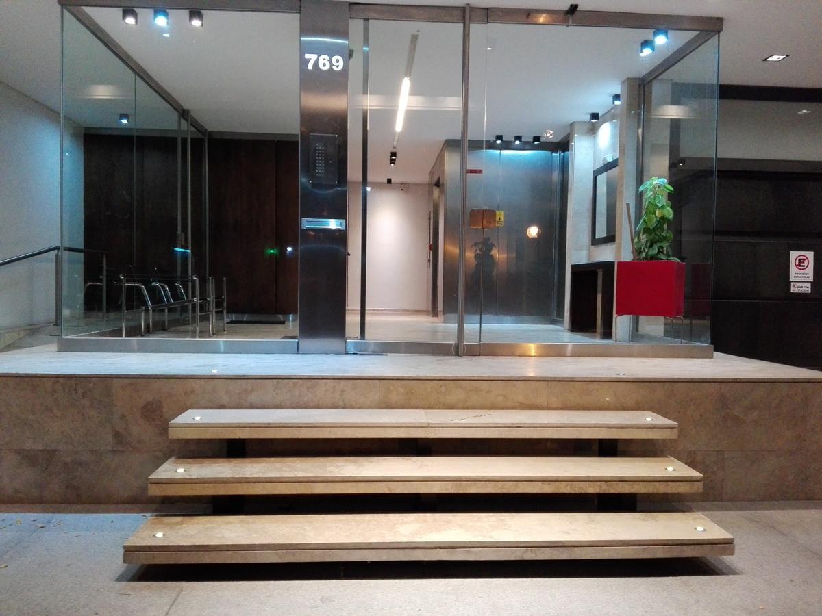 Excelente Monoambiente Monito 15 Apartment La Plata Ngoại thất bức ảnh